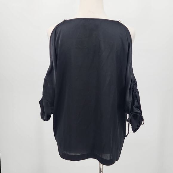 Michael Kors Black Silky Semi-sheer Cold Shoulder Top w/ Metal Chain Size S - Picture 6 of 9